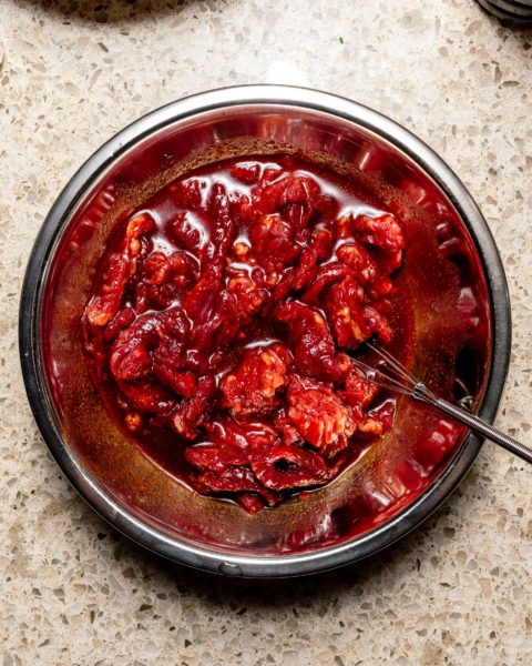 This is a weeknight stir fry udon based on japanese spicy beef that comes together easily and quickly in only 10 minutes. It's spicy, savory, and irresistably delicious. You'll never believe it only has 8 ingredients. #udon #weeknight #stirfry