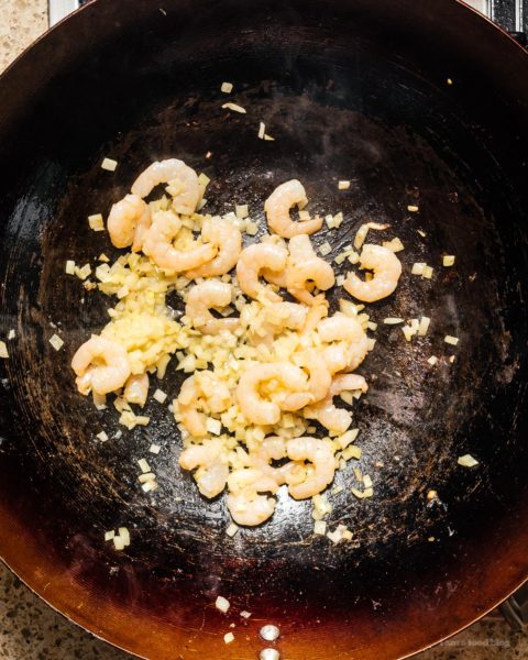 No matter what you call it: yang chow fried rice, young chow fried rice, yeung chow fried rice, or Yangzhou fried rice - there’s no denying that Chinese egg fried rice is delicious. This yang chow fried rice recipe will having you making better than takeout fried rice at home in no time flat. #friedrice #friedricerecipe #chinesefood #recipes #dinner #rice #takeout #betterthantakeout