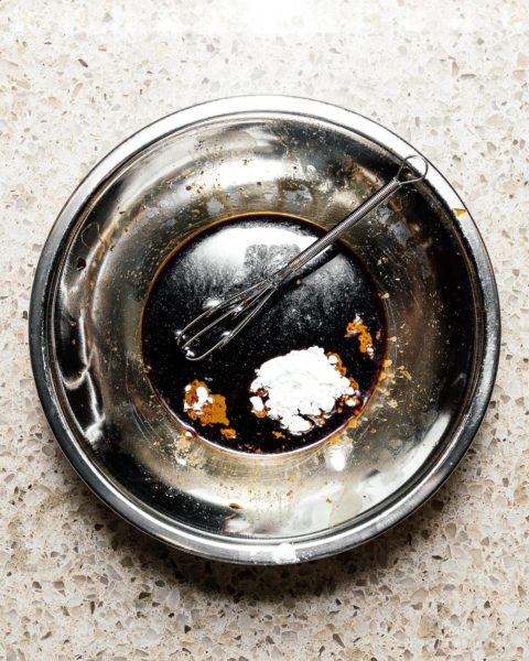 This super easy 7 ingredient ginger beef and onion stir fry is the answer to what’s for dinner tonight #stirfry #beefstirfry #dinner #recipes #quickandeasy #gingerbeef #betterthantakeout