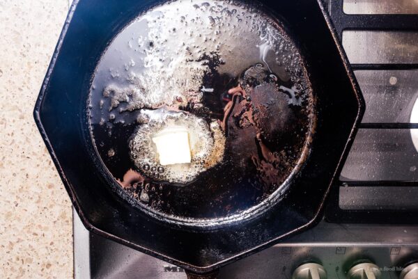 Make your cajun butter peppercorn sauce | www.iamafoodblog.com