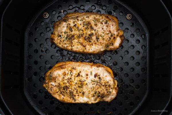 pork chops in air fryer | www.iamafoodblog.com
