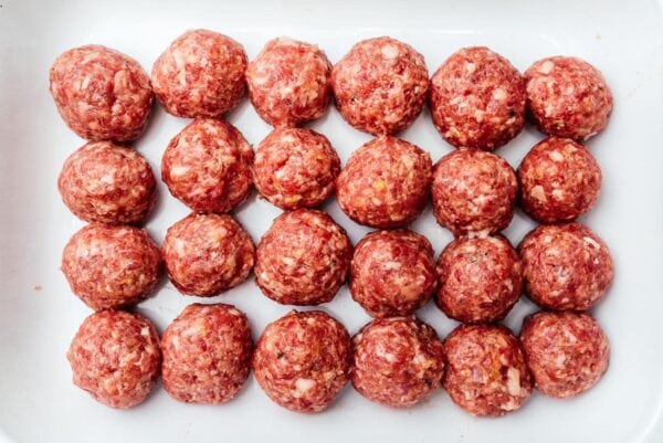 uncooked meatballs | www.iamafoodblog.com