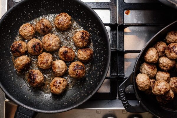 swedish meatballs recipe | www.iamafoodblog.com