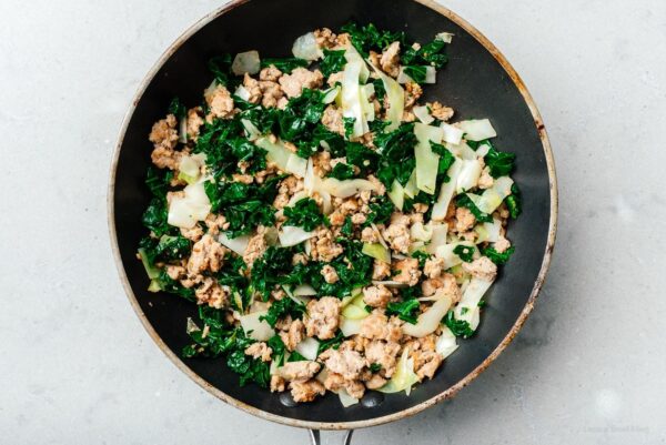 making egg roll in a bowl | www.iamafoodblog.com