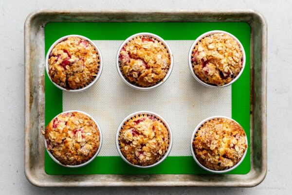 strawberry oatmeal muffins | www.iamafoodblog.com