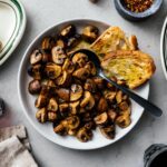 air fryer mushrooms | www.iamafoodblog.com