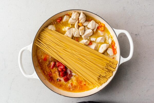 one pot chicken spaghetti | www.iamafoodblog.com