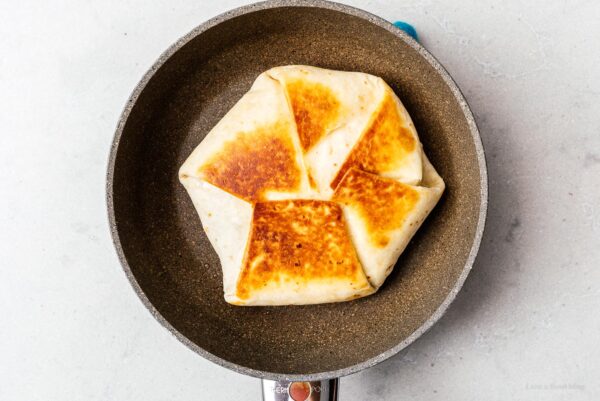 fried crunchwrap | www.iamafoodblog.com