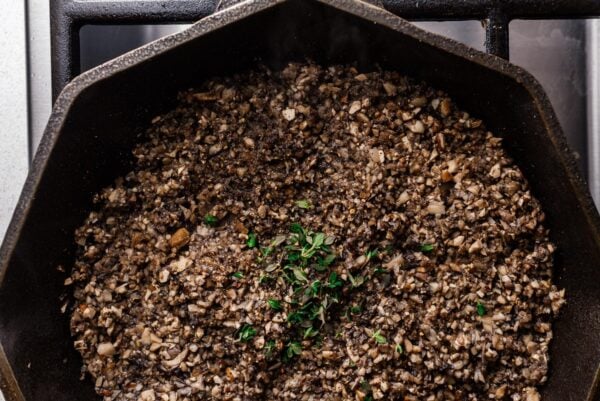 Cooking mushrooms | www.iamafoodblog.com