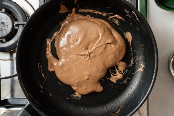 melted chocolate marshmallowsfilling for Dubai chewy cookies | www.iamafoodblog.com